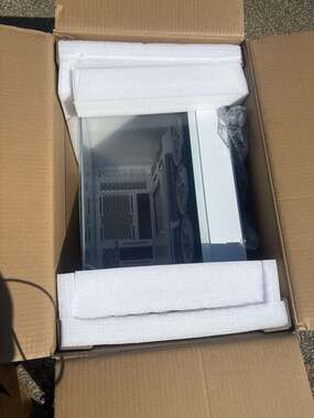 Lian Li O11 Vision PCMR